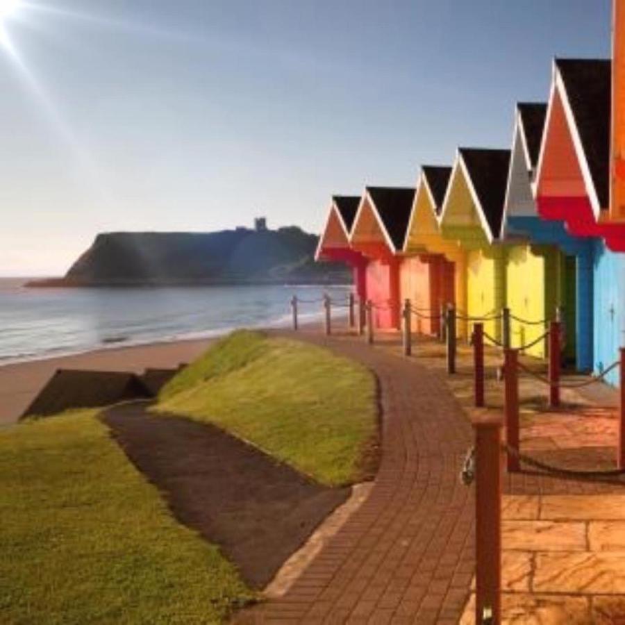 Lighthouse View, One Min From Harbour & Beach Leilighet Scarborough Eksteriør bilde